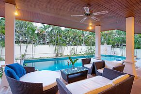 Tropical Thai Style 4BR Pool Villa Fanny