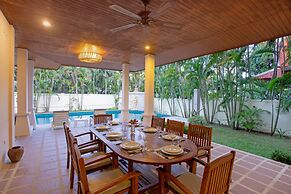 Tropical Thai Style 4BR Pool Villa Fanny