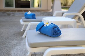 Tropical Thai Style 4BR Pool Villa Fanny