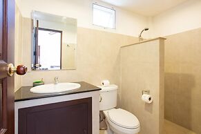 Tropical Thai Style 4BR Pool Villa Fanny