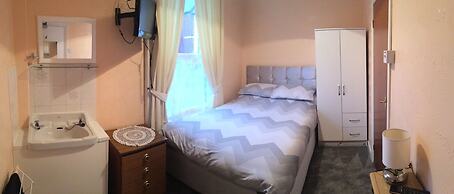 Gracelands Guest House