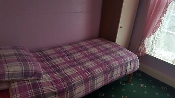 Gracelands Guest House