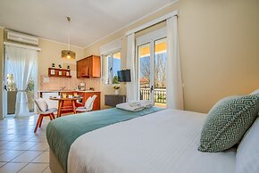 Gianthea Studios and Apt