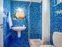 Gianthea Studios and Apt