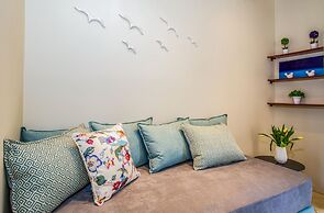 Gianthea Studios and Apt