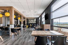 Quality Hotel & Conference Centre