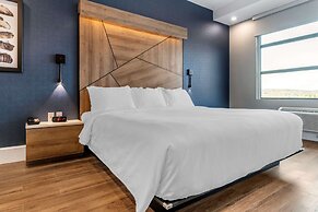 Quality Hotel & Conference Centre