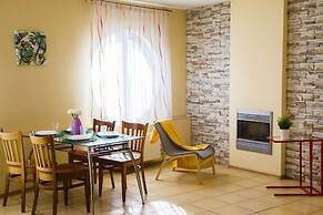 Apartment on Dekabristov 116