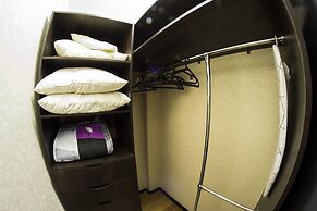 Apartment on Marshala Zhukova 101 b.1