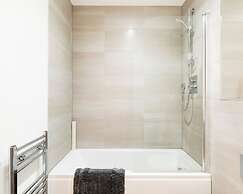 KCS Luxury Apartment - Broad Street Birmingham