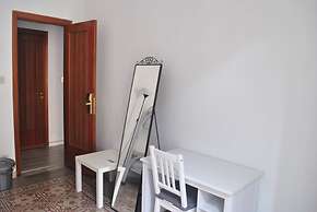 Sunrise Hostel & Rooms