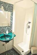 Sunrise Hostel & Rooms