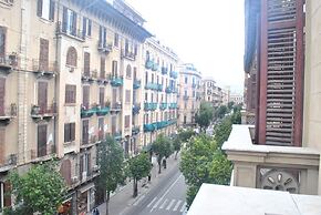 Sunrise Hostel & Rooms