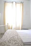 Sunrise Hostel & Rooms