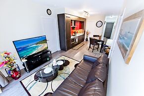 Deluxe Executive Suites