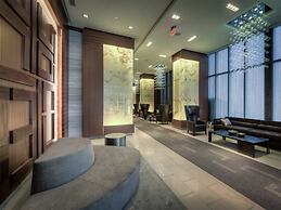 Deluxe Executive Suites