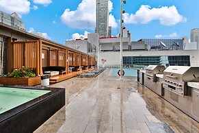 Deluxe Executive Suites