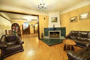 Babilina Hotel
