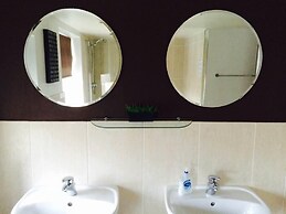 EsJays at Knowles House