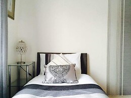 EsJays at Knowles House