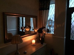 EsJays at Knowles House