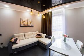Apartment Luxe on Maslennikova 58