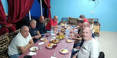 Appart Hotel Jardins d'Imilchil Hostel