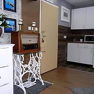 Villa Lucia Apartments & Rooms