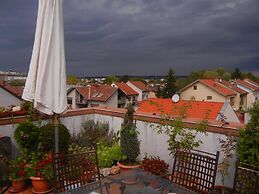 Villa Lucia Apartments & Rooms