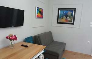 Villa Lucia Apartments & Rooms