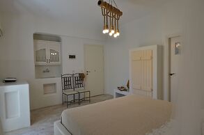 Nufaro Traditional Studios