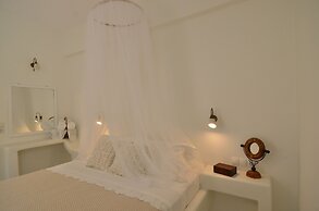 Nufaro Traditional Studios