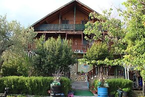 Albatross Dağ Evleri Butik Otel