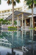 Conrad Punta de Mita