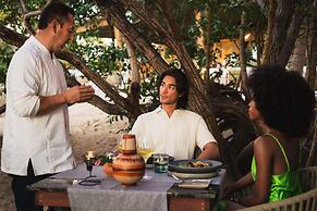 Conrad Punta de Mita