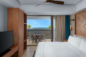 Conrad Punta de Mita