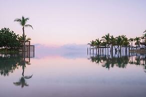 Conrad Punta de Mita