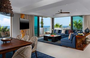 Conrad Punta de Mita