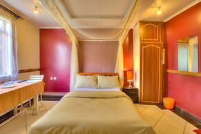 Red Buffalo House Hotel