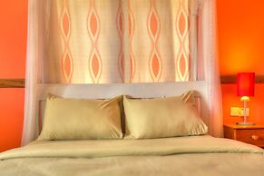 Red Buffalo House Hotel