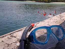 Blue Lagoon Home Trang