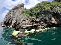 Blue Lagoon Home Trang