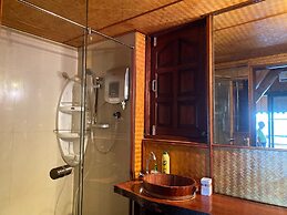 Blue Lagoon Home Trang