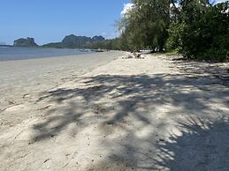 Blue Lagoon Home Trang