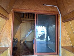 Blue Lagoon Home Trang