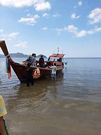 Blue Lagoon Home Trang