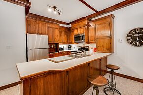 Le Manoir 2.2 by KASANIA