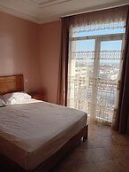 Appart Hôtel Azour