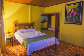 Rio Celeste Springs Blue Lodge