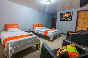 Rio Celeste Springs Blue Lodge